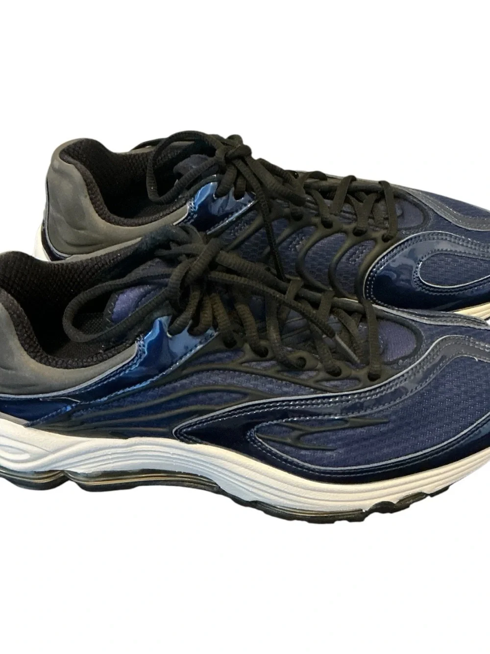 Nike Men’s Blue and Black Athletic Sneakers new no box